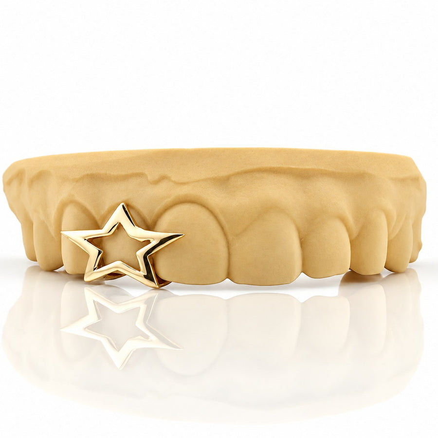 Custom grillz with hollow five-point star, yellow gold plated 925 silver - angle 2