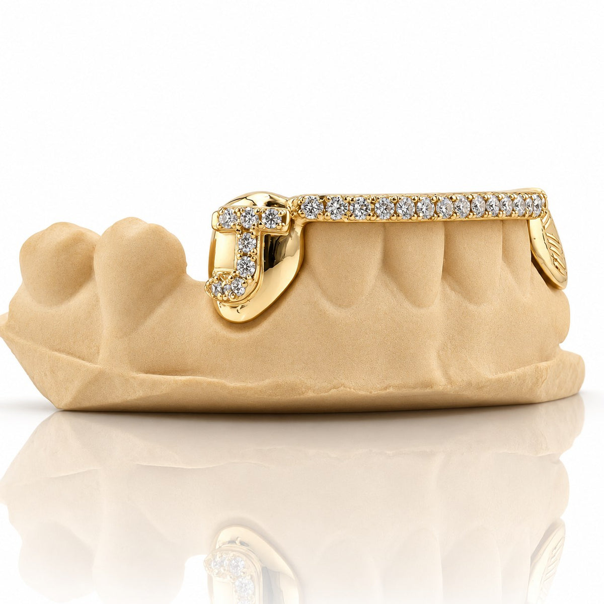 Custom 6pc bottom grillz with initial letter, gem bar and engraved cap, yellow gold plated 925 silver - angle 2